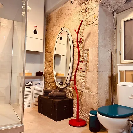 L'apothicaire, Centre Historique, Climatisation, Fibre, Ess, Rez-de-chaussee, Bedinshop Апартаменты *